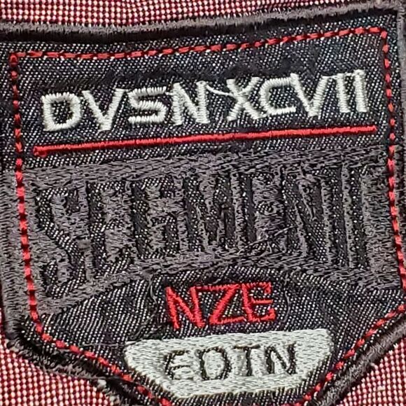 Noize Burgundy Patch Short Sleeve Button Shirt Size L - Picture 6 of 7